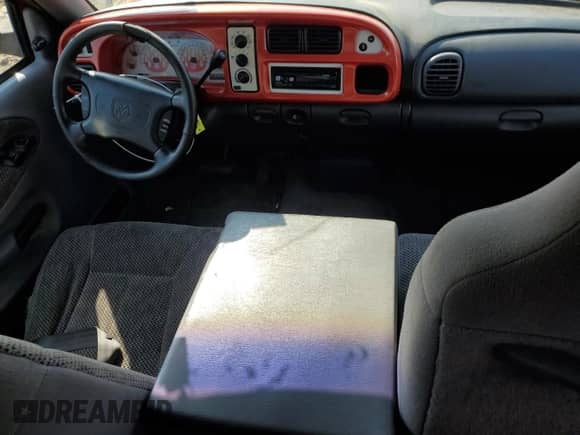 1999 Dodge 2500 с VIN 1B7KC23Z1XJ608605, выставлен на аукционе Copart как лот 67689274 с пробегом 173 196 миль миль и Списание • Salvage title. История ставок и продаж доступна на DreamBid. Изображение 8.