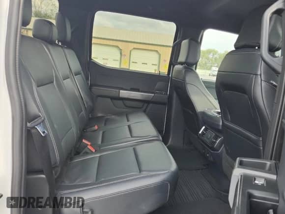 2022 Ford F-150 XL с VIN 1FTFW1E82NFC15459, выставлен на аукционе Copart как лот 81243525 с пробегом 44 928 миль миль и Списание • Salvage title. История ставок и продаж доступна на DreamBid. Изображение 10.