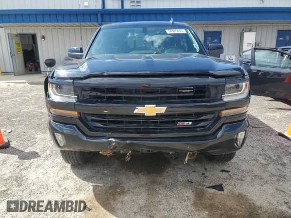 2018 Chevrolet Silverado 1500 LT z VIN 3GCUKREC4JG480415, wystawiony jako Copart lot #50585445 z przebiegiem 87 644 mil mil oraz Szkoda całkowita • Salvage title. Historia ofert i sprzedaży dostępna na DreamBid. Obrazek 5.