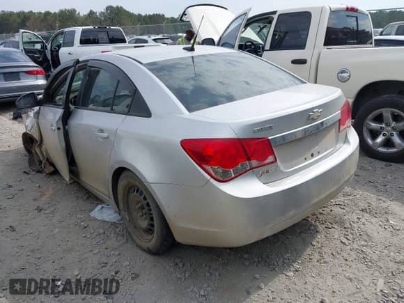 2014 Chevrolet Cruze LS with VIN 1G1PB5SH9E7182278, listed as a IAAI auction lot 42206739 with 138,967 mi miles and . Bid and sale history available at DreamBid. Image 3.