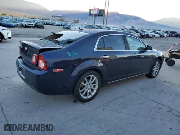 2009 Chevrolet Malibu LTZ with VIN 1G1ZK57B39F179742, listed as a Copart auction lot 89916475 with 178,202 mi miles and Salvage title. Bid and sale history available at DreamBid. Image 3.