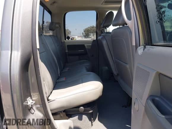 2007 Dodge 1500 SLT with VIN 1D7HA18257S263729, listed as a IAAI auction lot 42653985 with 122,714 mi miles and . Bid and sale history available at DreamBid. Image 8.