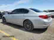 2018 BMW 5 Series 530i z VIN WBAJA5C58JWA37382, wystawiony jako Copart lot #72099975 z przebiegiem 42 536 mil mil oraz Szkoda całkowita • Salvage title. Historia ofert i sprzedaży dostępna na DreamBid. Obrazek 2.