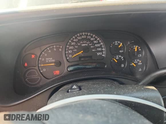 2005 Chevrolet Silverado 1500 Work Truck with VIN 2GCEK19V651285724, listed as a Copart auction lot 68700765 with 288,662 mi miles and Clean title. Bid and sale history available at DreamBid. Image 9.