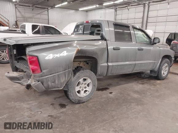 2007 Dodge Dakota SLT с VIN 1D7HW48J17S138642, выставлен на аукционе IAAI как лот 41419794 с пробегом 79 350 миль миль и . История ставок и продаж доступна на DreamBid. Изображение 4.