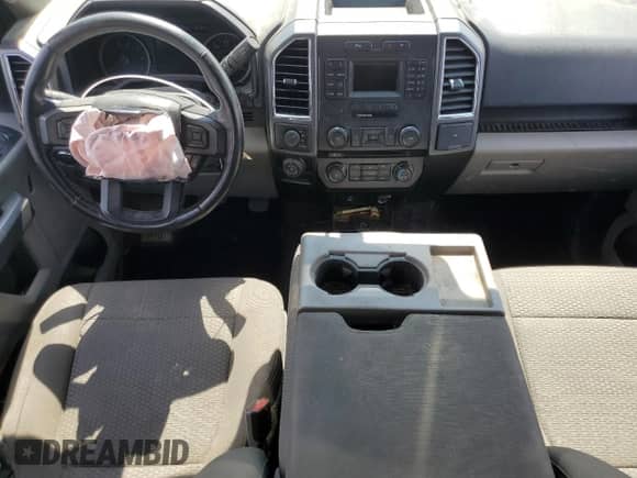 2017 Ford F-150 XL z VIN 1FTEW1EP4HFA44205, wystawiony jako Copart lot #61031245 z przebiegiem 97 814 mil mil oraz Szkoda całkowita • Salvage title. Historia ofert i sprzedaży dostępna na DreamBid. Obrazek 8.