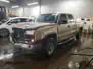 2004 Chevrolet Silverado 2500 LT с VIN 1GCGK23U24F114409, выставлен на аукционе Copart как лот 85416584 с пробегом 134 978 миль миль и Списание • Salvage title. История ставок и продаж доступна на DreamBid. Изображение 1.