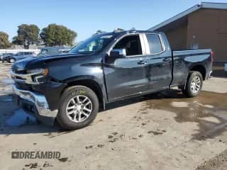 2021 Chevrolet Silverado 1500 LT z VIN 1GCRWCED3MZ106768, wystawiony jako Copart lot #86010874 z przebiegiem 103 162 mil mil oraz Szkoda całkowita • Salvage title. Historia ofert i sprzedaży dostępna na DreamBid. Obrazek 1.