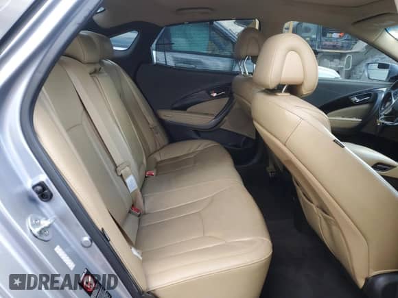 2016 Hyundai Azera Limited с VIN KMHFH4JGXGA513455, выставлен на аукционе Copart как лот 74213144 с пробегом 156 300 миль миль и Списание • Salvage title. История ставок и продаж доступна на DreamBid. Изображение 10.