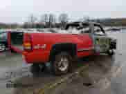 2000 Chevrolet Silverado 2500 with VIN 1GCGK24U6YE103827, listed as a Copart auction lot 48048854 with Not provided miles and Salvage title. Bid and sale history available at DreamBid. Image 3.