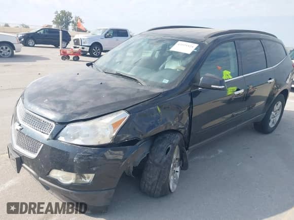 2011 Chevrolet Traverse 2LT z VIN 1GNKVJED7BJ409418, wystawiony jako IAAI lot #43325324 z przebiegiem 226 533 mil mil oraz . Historia ofert i sprzedaży dostępna na DreamBid. Obrazek 17.