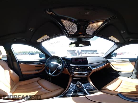 2018 BMW 5 Series 540i с VIN WBAJE5C50JWA98634, выставлен на аукционе IAAI как лот 43122937 с пробегом 74 332 миль миль и . История ставок и продаж доступна на DreamBid. Изображение 18.