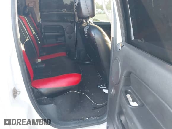 2004 Dodge 1500 SLT with VIN 1D7HA18D14S620353, listed as a IAAI auction lot 41365227 with 187,352 mi miles and . Bid and sale history available at DreamBid. Image 8.