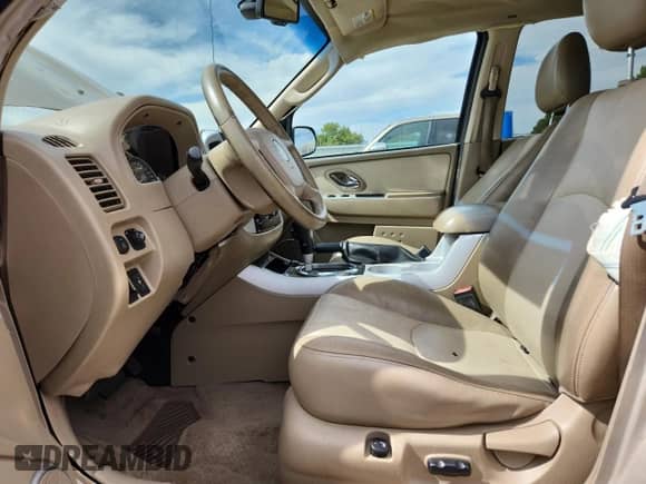 2007 Mercury Mariner Premier с VIN 4M2CU97197KJ20683, выставлен на аукционе Copart как лот 81453345 с пробегом 176 035 миль миль и Списание • Salvage title. История ставок и продаж доступна на DreamBid. Изображение 7.