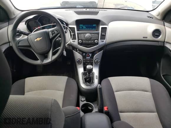 2013 Chevrolet Cruze LS с VIN 1G1PB5SH1D7256467, выставлен на аукционе Copart как лот 55423835 с пробегом 101 261 миль миль и Списание • Salvage title. История ставок и продаж доступна на DreamBid. Изображение 8.