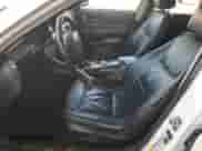 2006 BMW 3 Series 330i с VIN WBAVB33516PS14128, выставлен на аукционе Copart как лот 82247535 с пробегом 244 971 миль миль и Списание • Salvage title. История ставок и продаж доступна на DreamBid. Изображение 7.