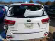 2017 Kia Sorento SXL z VIN 5XYPK4A5XHG314075, wystawiony jako IAAI lot #41368155 z przebiegiem 111 512 mil mil oraz . Historia ofert i sprzedaży dostępna na DreamBid. Obrazek 16.