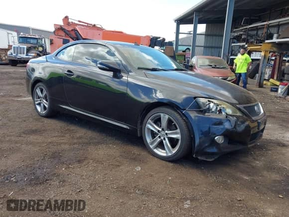 2012 Lexus IS 250 C с VIN JTHFF2C25C2521983, выставлен на аукционе IAAI как лот 43073624 с пробегом 135 381 миль миль и . История ставок и продаж доступна на DreamBid. Изображение 1.