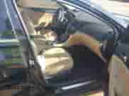 2011 Hyundai Sonata Hybrid z VIN KMHEC4A45BA011008, wystawiony jako IAAI lot #42847678 z przebiegiem 166 160 mil mil oraz . Historia ofert i sprzedaży dostępna na DreamBid. Obrazek 5.