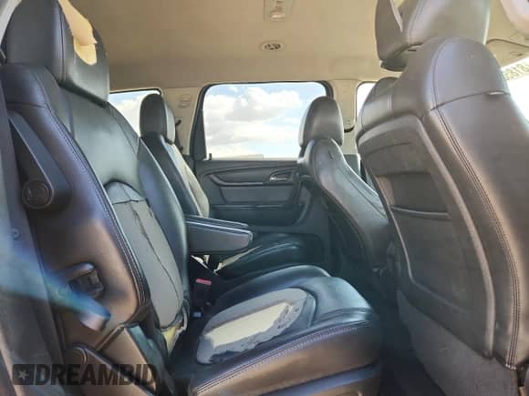 2017 Chevrolet Traverse LT с VIN 1GNKVHKD3HJ186588, выставлен на аукционе Copart как лот 81852355 с пробегом Не указан миль и Списание • Salvage title. История ставок и продаж доступна на DreamBid. Изображение 11.