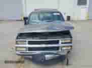 1999 Chevrolet Tahoe with VIN 1GNEC13R2XJ380533, listed as a Copart auction lot 70176575 with 432,182 mi miles and Salvage title. Bid and sale history available at DreamBid. Image 5.