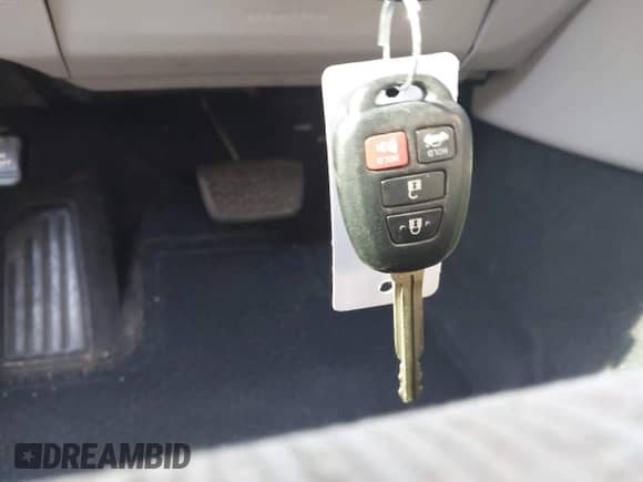 2012 Toyota Camry XLE with VIN 4T1BF1FK6CU513106, listed as a IAAI auction lot 43227522 with 191,137 mi miles and . Bid and sale history available at DreamBid. Image 11.