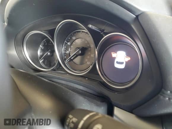 2024 Mazda CX-5 S Select z VIN JM3KFBBL3R0404599, wystawiony jako Copart lot #70781305 z przebiegiem Nie podano mil oraz Szkoda całkowita • Salvage title. Historia ofert i sprzedaży dostępna na DreamBid. Obrazek 9.