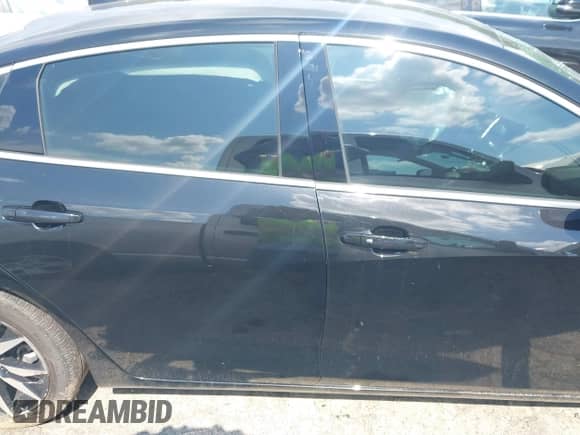 2023 Chevrolet Malibu RS с VIN 1G1ZG5ST6PF133465, выставлен на аукционе IAAI как лот 42728413 с пробегом 31 766 миль миль и . История ставок и продаж доступна на DreamBid. Изображение 13.