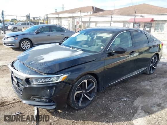 2018 Honda Accord EX z VIN 1HGCV1F44JA019890, wystawiony jako IAAI lot #43502747 z przebiegiem 88 038 mil mil oraz . Historia ofert i sprzedaży dostępna na DreamBid. Obrazek 2.
