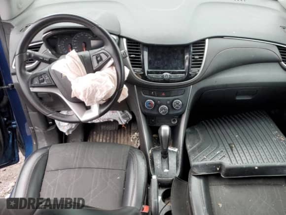 2019 Chevrolet Trax LT with VIN 3GNCJLSBXKL343163, listed as a Copart auction lot 61429345 with 88,819 mi miles and Clean title. Bid and sale history available at DreamBid. Image 8.