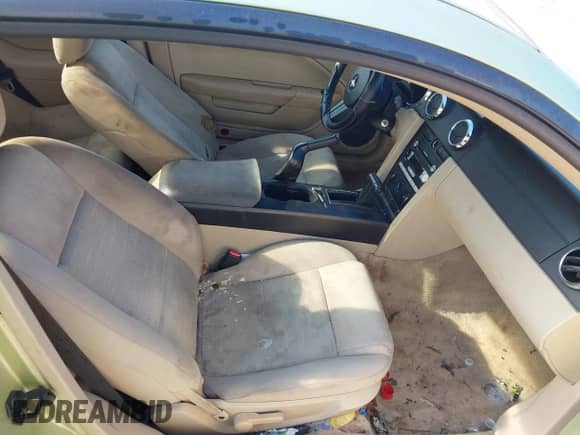 2005 Ford Mustang Deluxe с VIN 1ZVFT80N155166465, выставлен на аукционе IAAI как лот 43029667 с пробегом 194 364 миль миль и . История ставок и продаж доступна на DreamBid. Изображение 5.