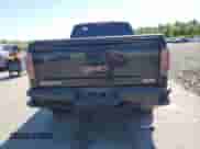 2017 GMC Sierra 1500 SLT z VIN 1GTV2NEJ6HZ105129, wystawiony jako Copart lot #58186405 z przebiegiem 160 738 mil mil oraz Szkoda całkowita • Salvage title. Historia ofert i sprzedaży dostępna na DreamBid. Obrazek 6.