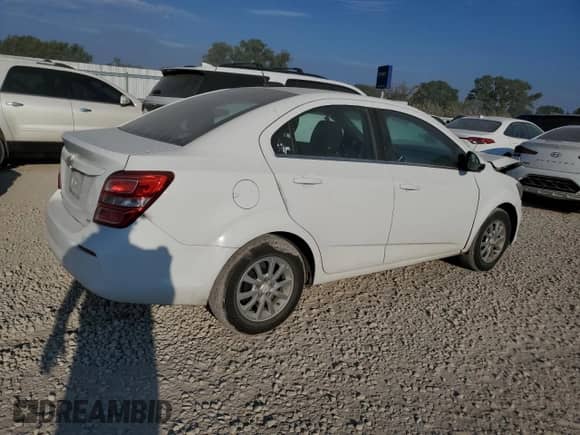 2017 Chevrolet Sonic LT с VIN 1G1JD5SH6H4129981, выставлен на аукционе Copart как лот 84042075 с пробегом 93 279 миль миль и Списание • Salvage title. История ставок и продаж доступна на DreamBid. Изображение 3.