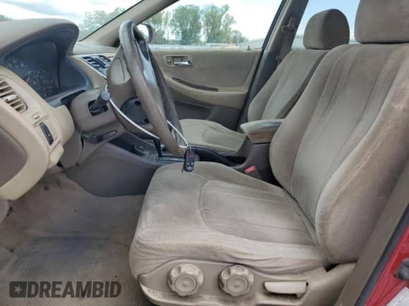 2000 Honda Accord SE with VIN JHMCG5671YC029283, listed as a Copart auction lot 70486995 with 293,798 mi miles and Salvage title. Bid and sale history available at DreamBid. Image 7.