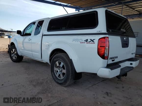 2011 Nissan Frontier Pro-4X with VIN 1N6AD0CW6BC430333, listed as a Copart auction lot 55829585 with 157,481 mi miles and Salvage title. Bid and sale history available at DreamBid. Image 2.