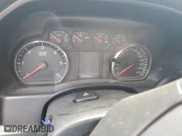 2018 Chevrolet Silverado 2500HD Work Truck с VIN 1GC1KUEG9JF277448, выставлен на аукционе Copart как лот 66103465 с пробегом 176 228 миль миль и Списание • Salvage title. История ставок и продаж доступна на DreamBid. Изображение 9.