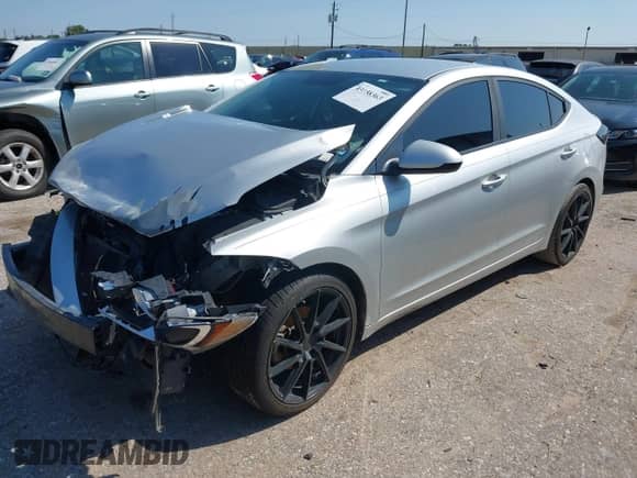 2017 Hyundai Elantra SE z VIN 5NPD84LF1HH042273, wystawiony jako IAAI lot #43158363 z przebiegiem 125 043 mil mil oraz . Historia ofert i sprzedaży dostępna na DreamBid. Obrazek 17.