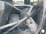 2018 Ram 1500 Longhorn z VIN 1C6RR7PT6JS140380, wystawiony jako IAAI lot #42729607 z przebiegiem 121 481 mil mil oraz . Historia ofert i sprzedaży dostępna na DreamBid. Obrazek 18.