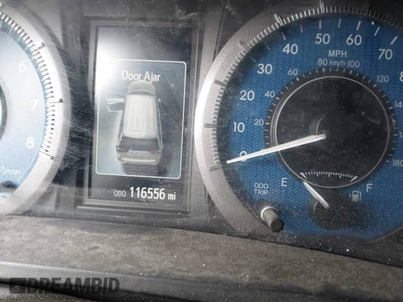 2017 Toyota Sienna XLE Auto Access Seat с VIN 5TDYZ3DC0HS864831, выставлен на аукционе IAAI как лот 42380975 с пробегом 116 556 миль миль и . История ставок и продаж доступна на DreamBid. Изображение 7.