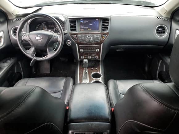 2014 Nissan Pathfinder Platinum Hybrid with VIN 5N1CR2MMXEC643839, listed as a Copart auction lot 57241155 with 234,625 mi miles and Salvage title. Bid and sale history available at DreamBid. Image 8.