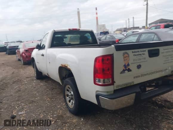 2007 GMC Sierra 1500 Work Truck с VIN 1GTEC14C27Z546439, выставлен на аукционе IAAI как лот 42151757 с пробегом 91 миль миль и . История ставок и продаж доступна на DreamBid. Изображение 3.