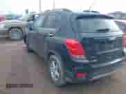 2018 Chevrolet Trax LT z VIN 3GNCJLSB3JL333301, wystawiony jako IAAI lot #42099364 z przebiegiem 108 953 mil mil oraz . Historia ofert i sprzedaży dostępna na DreamBid. Obrazek 3.