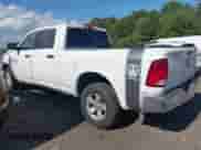 2018 Ram 1500 Harvest z VIN 1C6RR7TT4JS249796, wystawiony jako IAAI lot #43049182 z przebiegiem 74 134 mil mil oraz . Historia ofert i sprzedaży dostępna na DreamBid. Obrazek 3.