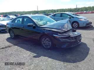 2024 Hyundai Elantra SEL with VIN KMHLM4DG1RU682016, listed as a IAAI auction lot 43312752 with 31,676 mi miles and . Bid and sale history available at DreamBid. Image 1.