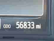 2017 Toyota Sienna XLE Auto Access Seat z VIN 5TDYZ3DC3HS850387, wystawiony jako IAAI lot #42945810 z przebiegiem 56 833 mil mil oraz . Historia ofert i sprzedaży dostępna na DreamBid. Obrazek 15.