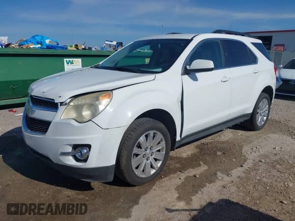 2011 Chevrolet Equinox 2LT with VIN 2CNFLPE53B6247971, listed as a IAAI auction lot 42585403 with 338,902 mi miles and . Bid and sale history available at DreamBid. Image 2.