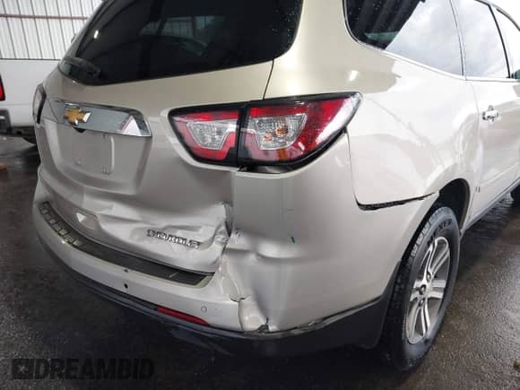 2015 Chevrolet Traverse LT с VIN 1GNKRGKD6FJ353411, выставлен на аукционе IAAI как лот 43029409 с пробегом 132 660 миль миль и . История ставок и продаж доступна на DreamBid. Изображение 6.