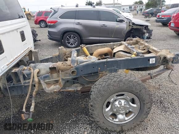 2010 Dodge RAM with VIN 3D7LT2ELXAG130924, listed as a IAAI auction lot 43250896 with 227,095 mi miles and . Bid and sale history available at DreamBid. Image 6.