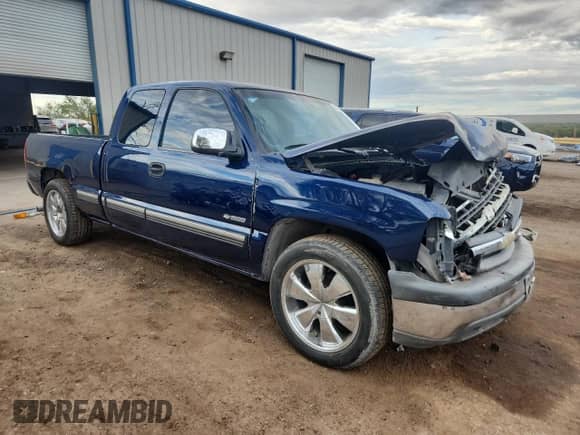 2002 Chevrolet Silverado 1500 LS с VIN 2GCEC19V221128281, выставлен на аукционе Copart как лот 83831055 с пробегом 213 965 миль миль и Списание • Salvage title. История ставок и продаж доступна на DreamBid. Изображение 4.