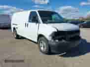 2018 Chevrolet Express Cargo с VIN 1GCWGAFP0J1302710, выставлен на аукционе IAAI как лот 43467415 с пробегом 137 800 миль миль и . История ставок и продаж доступна на DreamBid. Изображение 1.